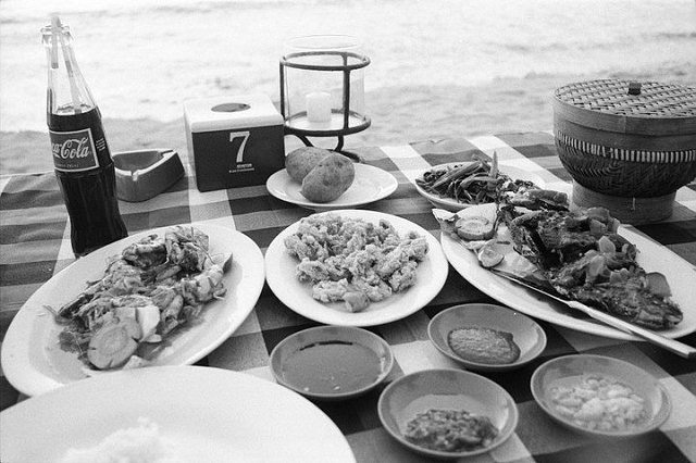 jimbaran, seafood, dining, bali, travel blog, travel review, 