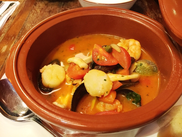 seafood broth, kucina italian restaurant, zuppa de pesce