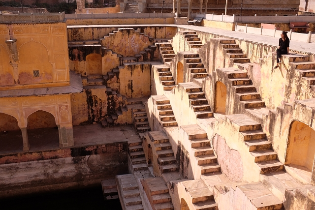 amber fort stepwell, jaipur, india, travel blog, travel review, wanderlust
