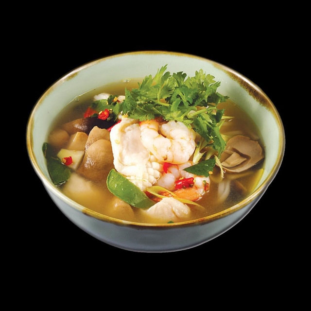 clear tom yum seafood soup, greathai, east village, singapore, halal thai restaurant in singapore, 
