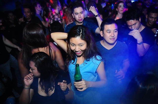event photography singapore, party photography singapore, nightlife, events, blu jaz, the fever, 