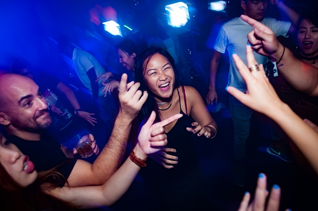 nightlife photography singapore, The Fever Singapore, Singapore Nightlife Photographer