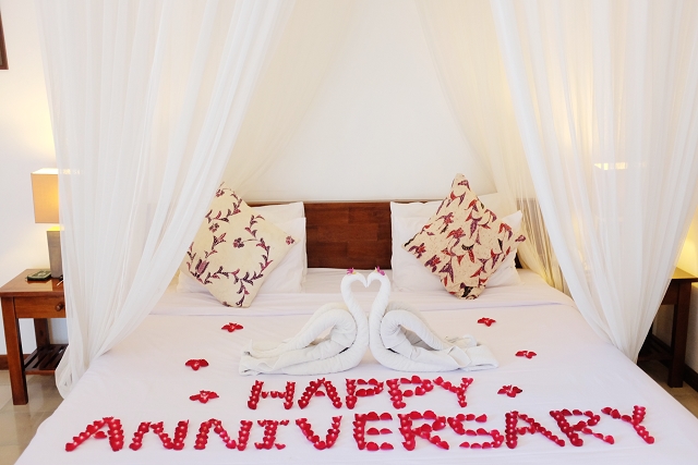 Alam Puisi Villa Happy Anniversary Welcome, towel swans hotel, red roses petals