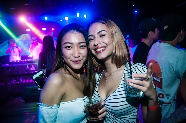 nightlife photography singapore, DJ Koflow, Soul Clap Sg, Solid Gold Production, Chinese Eurasian, Party Girls, 