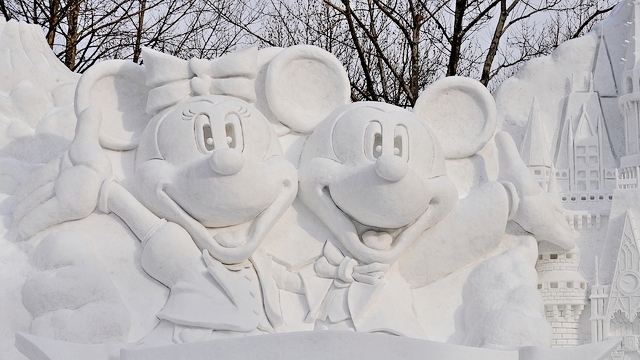 Mickey mouse snow sculpture, sapporo, travel blog singapore