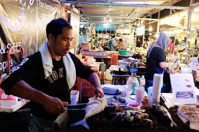 aonang krabi street food night market